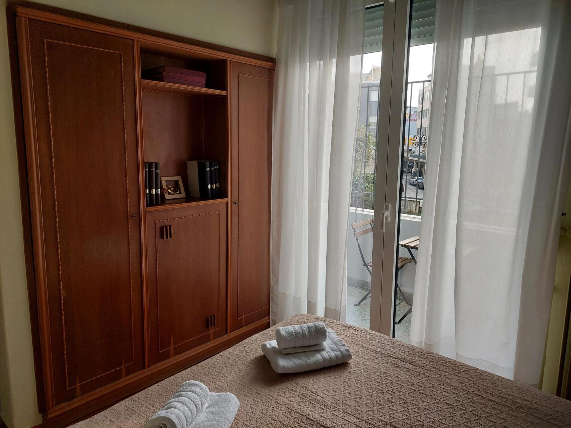 Bmv Apartments Athen Zimmer foto